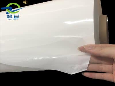 贊晨塑膠TPU環(huán)保型透明、乳白、彩色、防油污抗菌服裝箱包薄膜